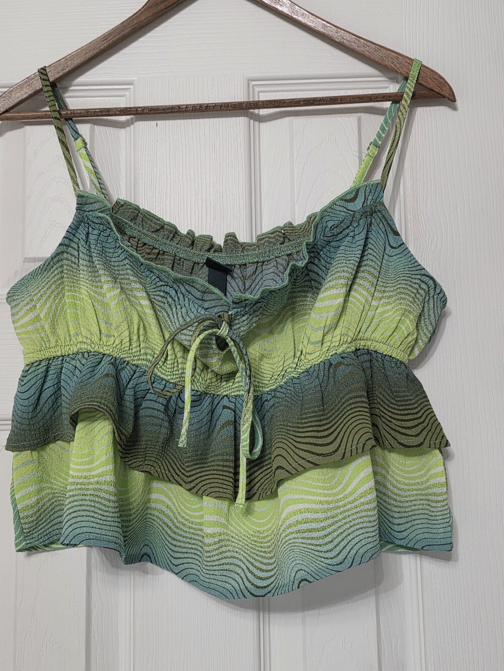 NWT Wild Fable Women’s Green Patterned Ruffle Cami Top